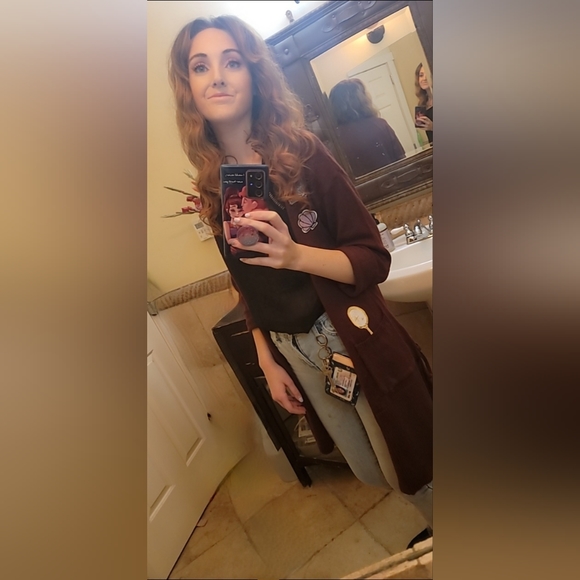 Meet your Posher, Jessica - Picture 4 of 16